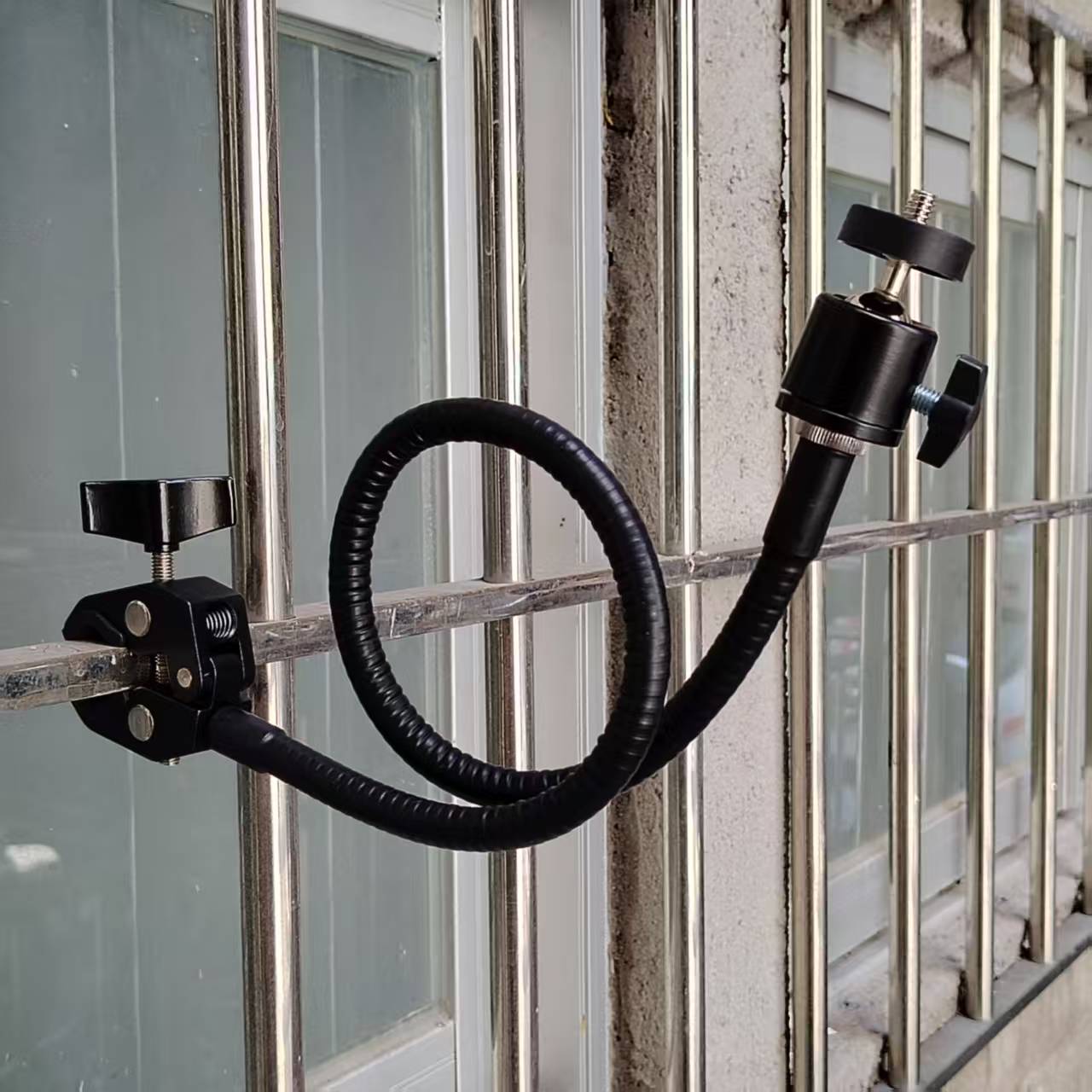Metal Clamp Bracket for 360 Ca - Photography Unit recensione e prezzo
