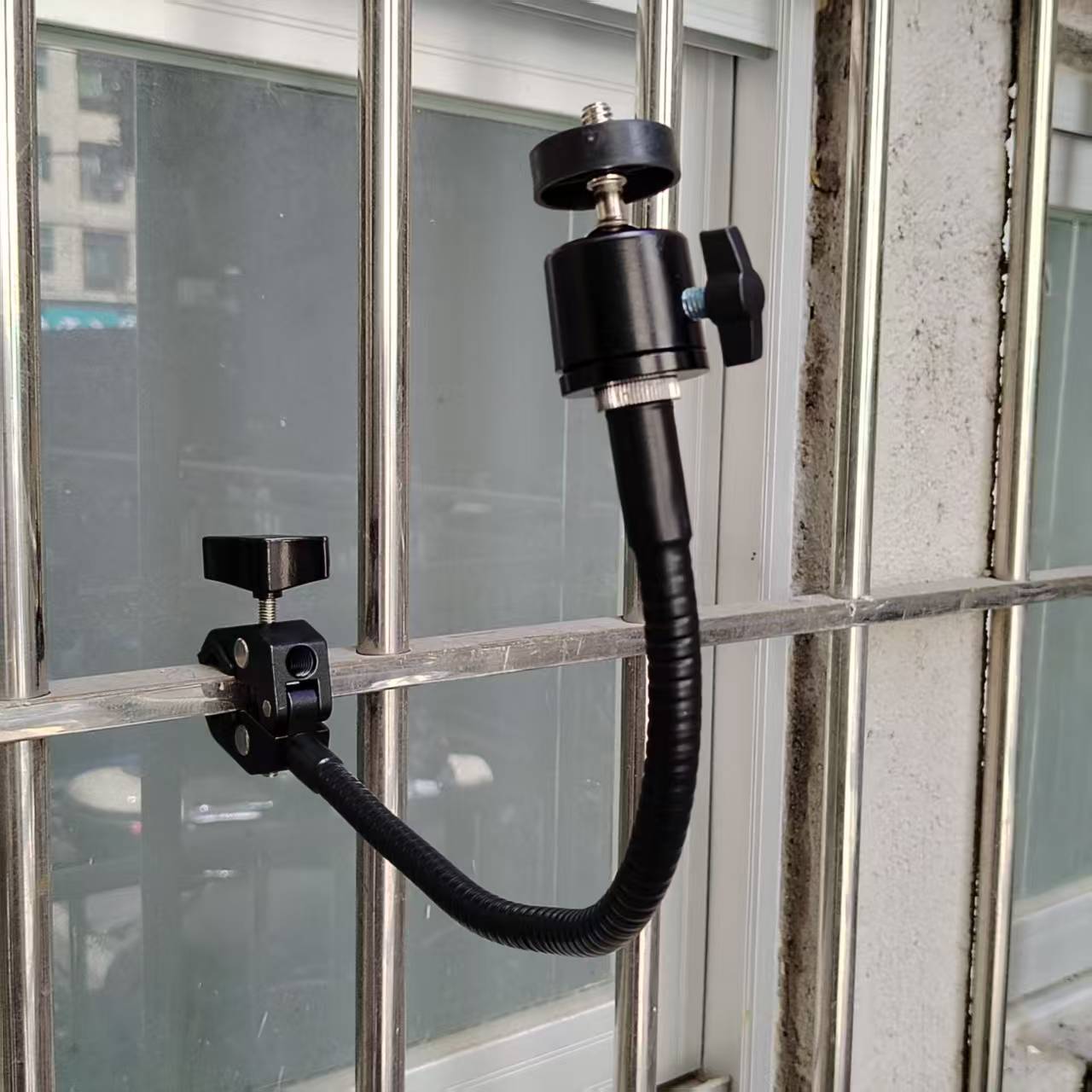 Metal Clamp Bracket for 360 Ca - Photography Unit recensione e prezzo